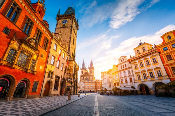 Car, Bus, Road, Train, Rail, Drive, Get to, Get from, Budapest to, Hungary, from Budapest, Airport, to Budapest, from Budapest to, Transfer, Travel, Transport, Moving, to Hungary, from Hungary, Budapest, Taxi, Plane, Station, Hotel